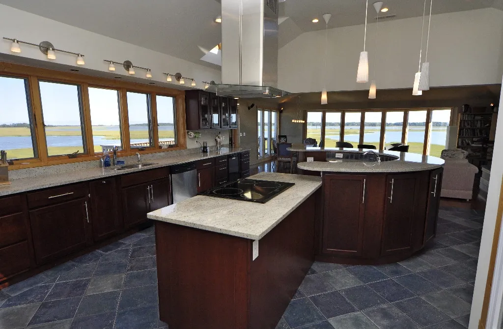 chincoteague waterfront vacation rental home eureka