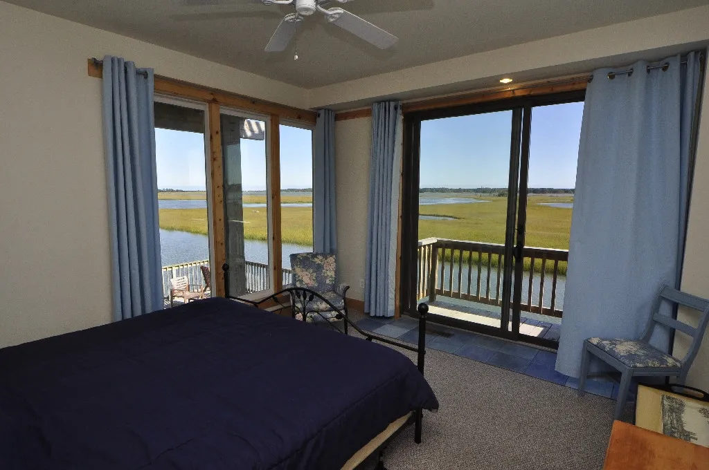 chincoteague waterfront vacation rental home eureka